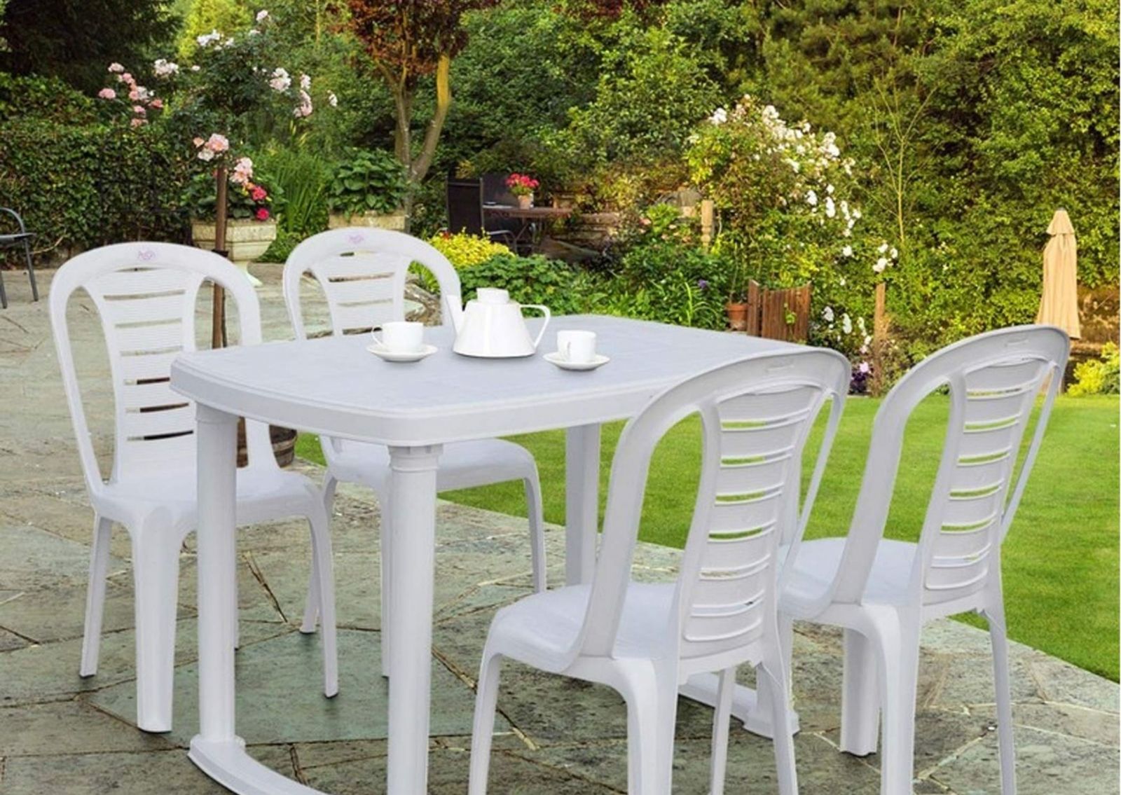 Esenyurt Plastik Masa Sandalye Kiralama